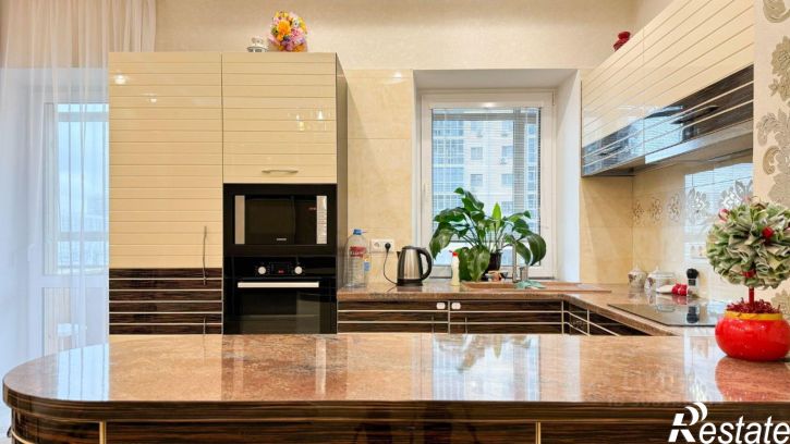 2-комн квартира Чистопольская улица, 36,  д. 36