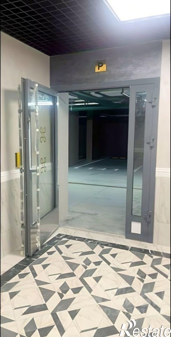 Гараж/парковка ул Шаляпина, 28,  д. 28