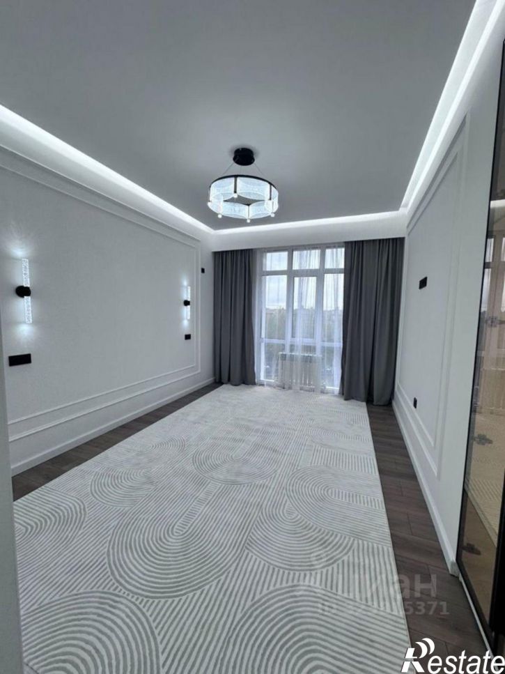 3-комн квартира ул Меридианная, 4,  д. 4