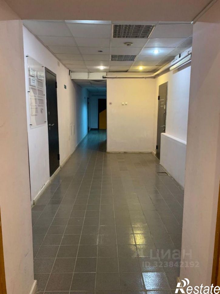 Офис Поперечно-Базарная улица, 61,  д. 61