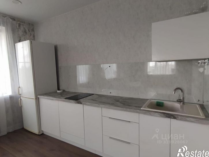 2-комн квартира улица Карбышева, 50,  д. 50