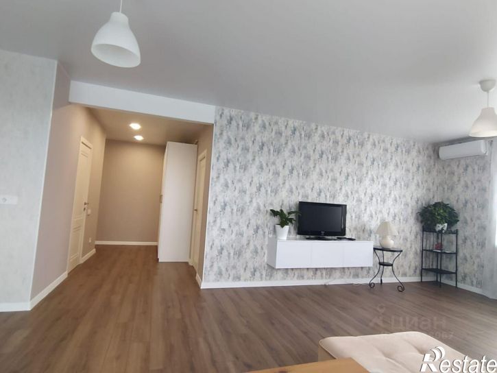 2-комн квартира улица Карбышева, 50,  д. 50