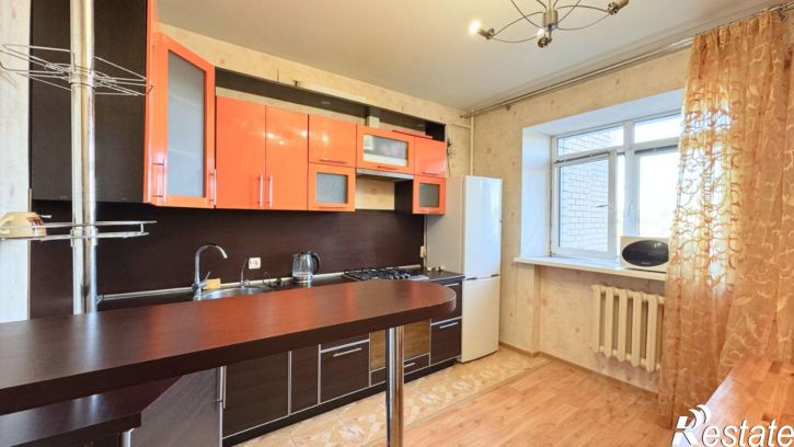 2-комн квартира улица Габдуллы Кариева, 5,  д. 5