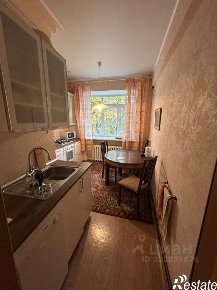 2-комн квартира улица Абжалилова, 21,  д. 21