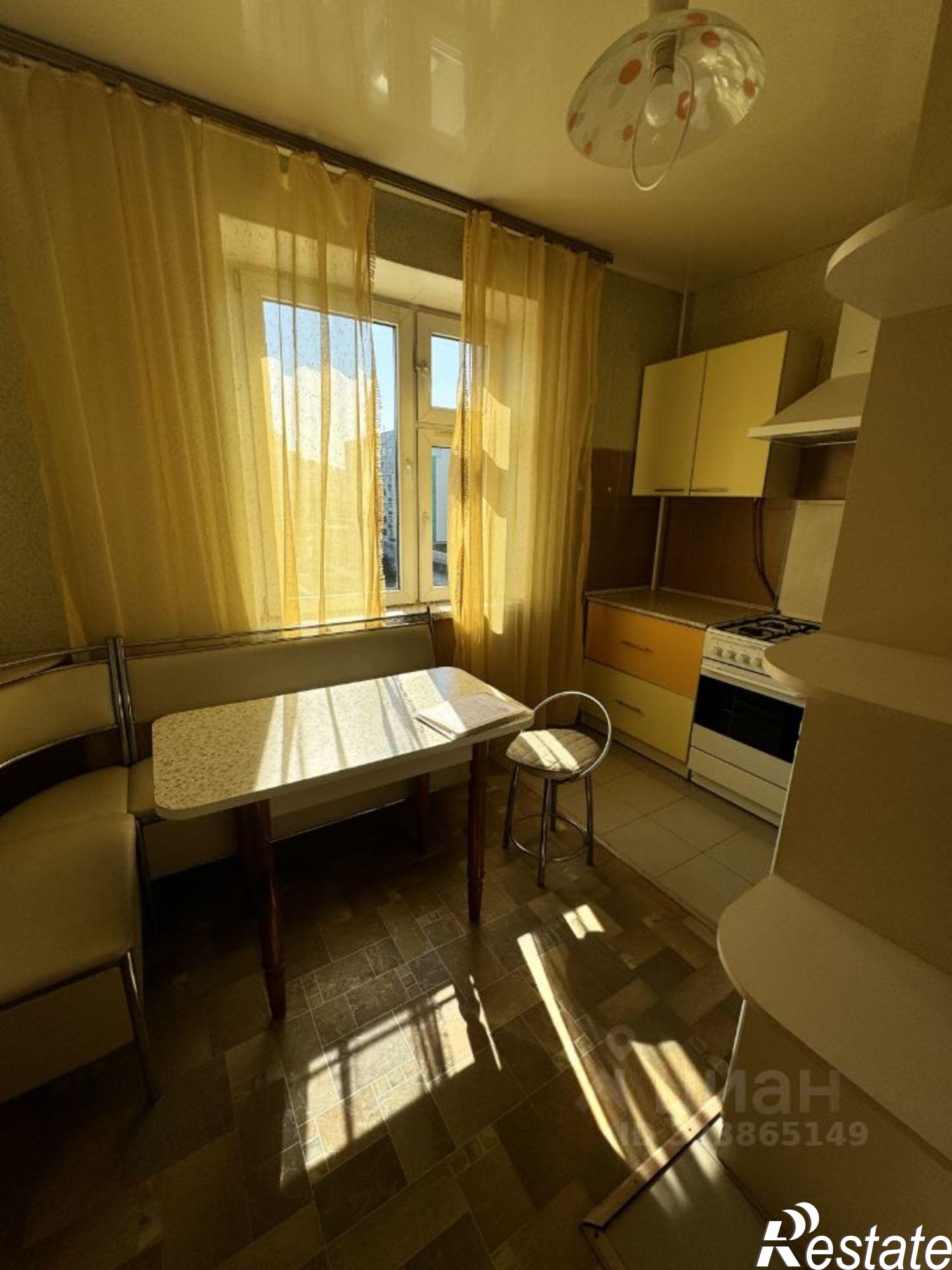 Сдать квартиру за 25 000 рублей на улица Академика Глушко, 20