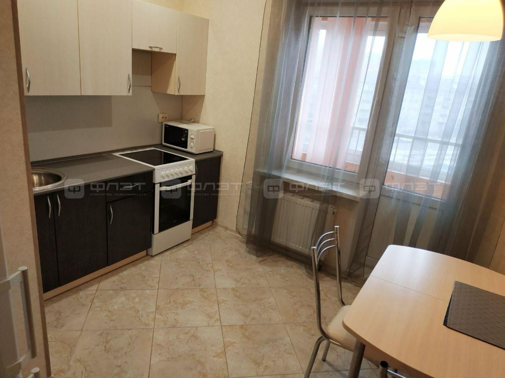 Сдать квартиру за 40 000 рублей на ул. Роторная д.27б