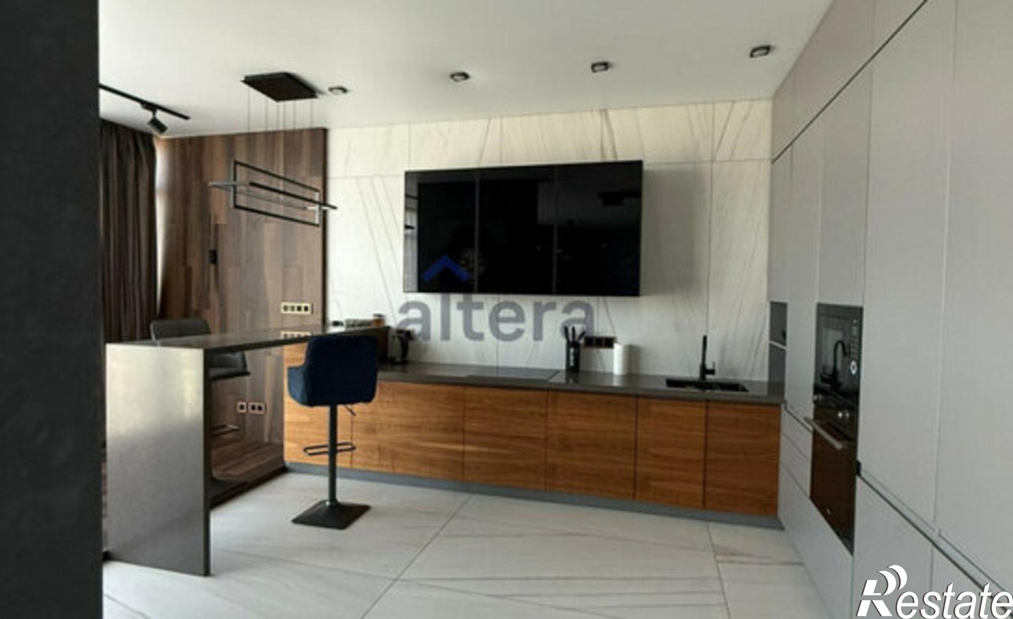 Купить квартиру за 32 500 000 рублей на ул Чистопольская, 86/10