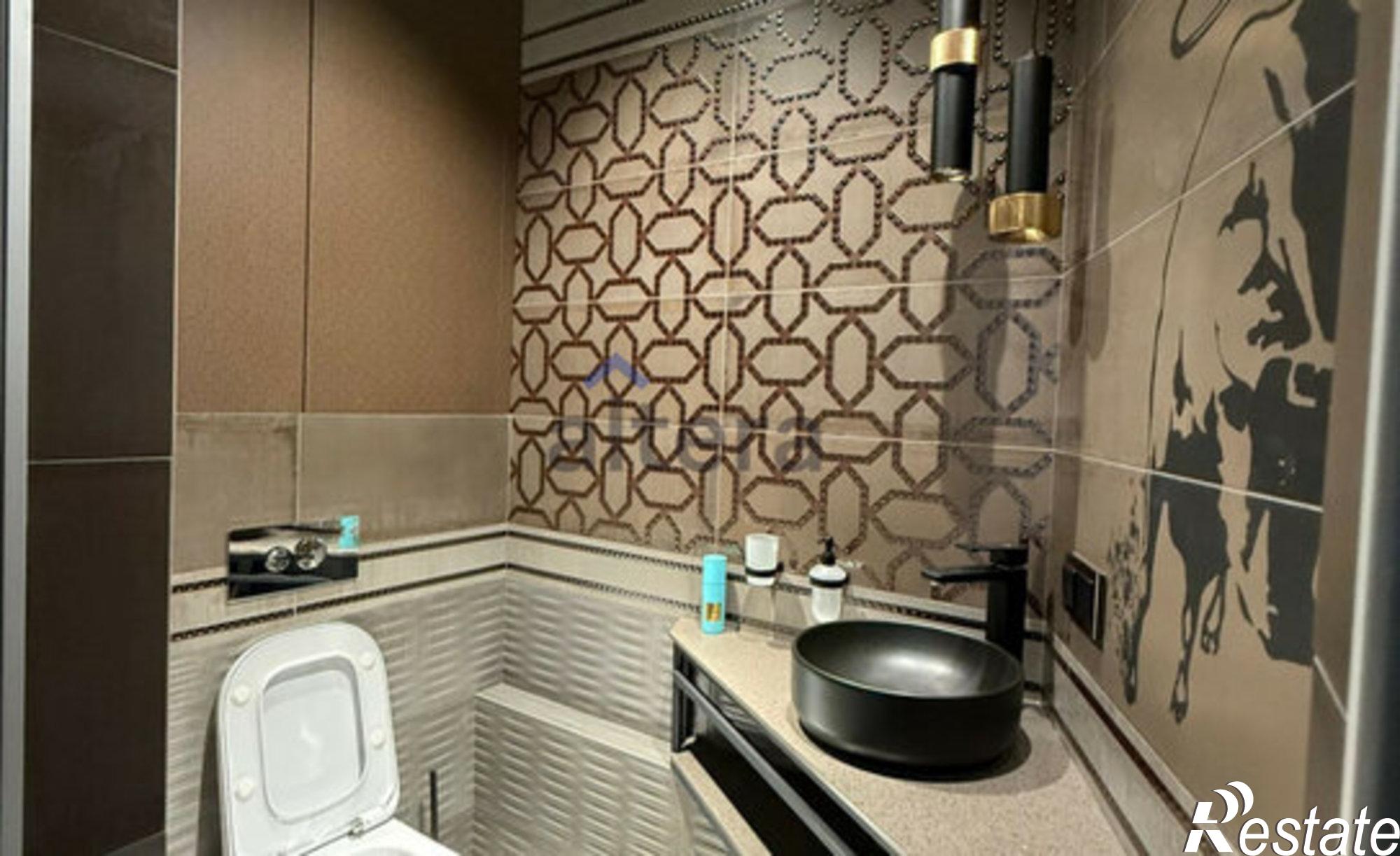 Купить квартиру за 32 500 000 рублей на ул Чистопольская, 86/10