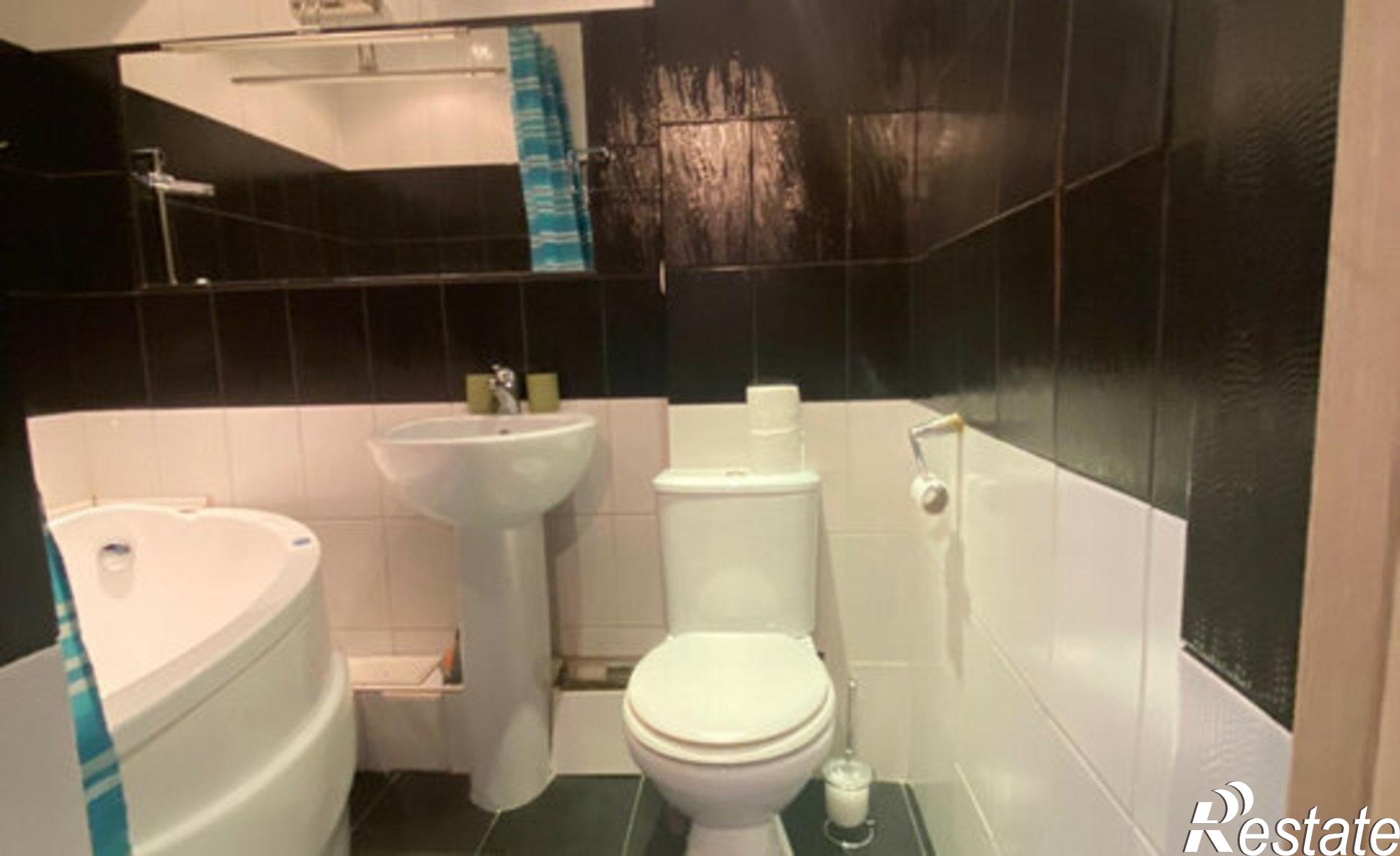 Купить квартиру за 8 000 000 рублей на ул Карбышева, 13 А