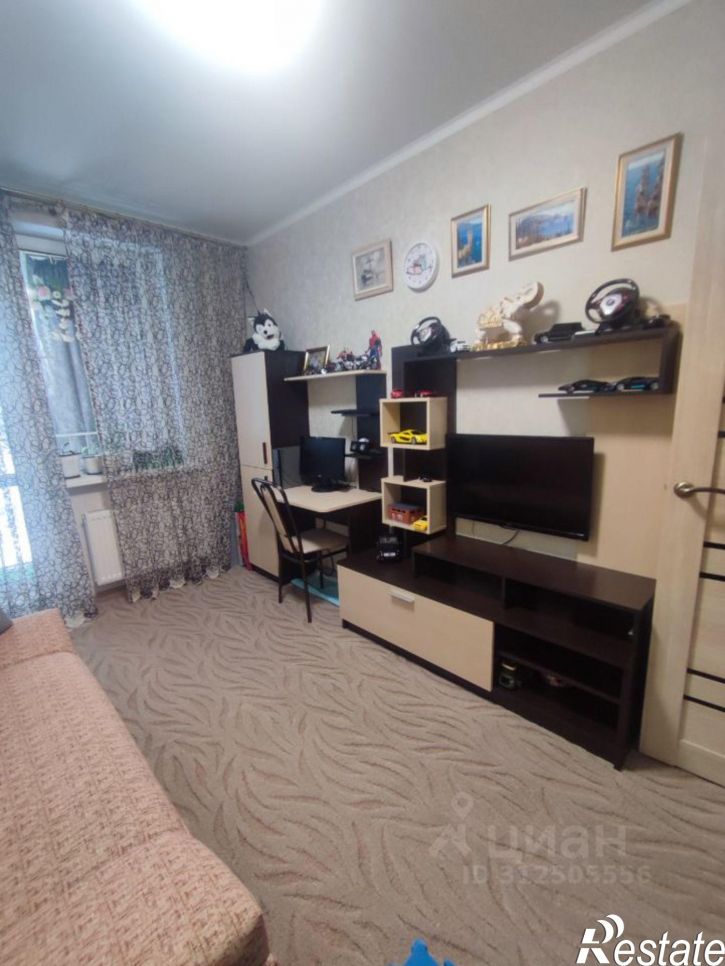 3-комн квартира ул Гавриила Державина, 3 2,  д. 3 2,  к. 2