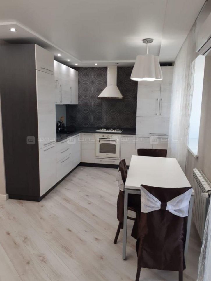 3-комн квартира ш. Горьковское д.17