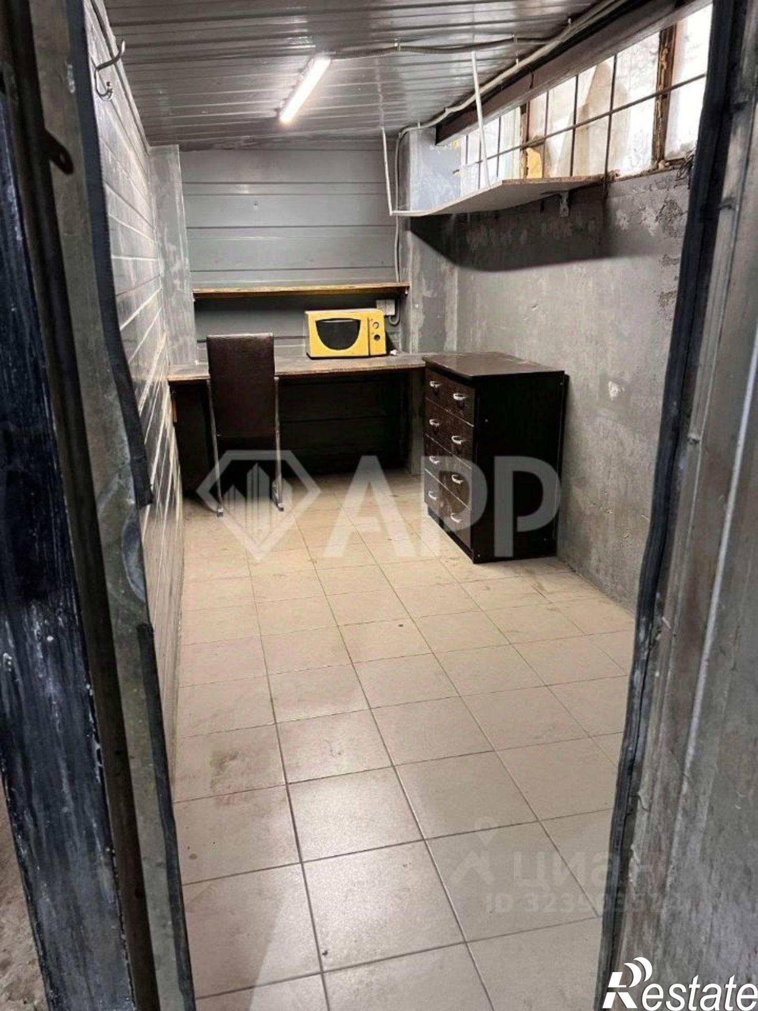 Сдать ОСЗ, отдельно стоящее здание за 120 000 рублей на ул Мира (Салмачи), 25