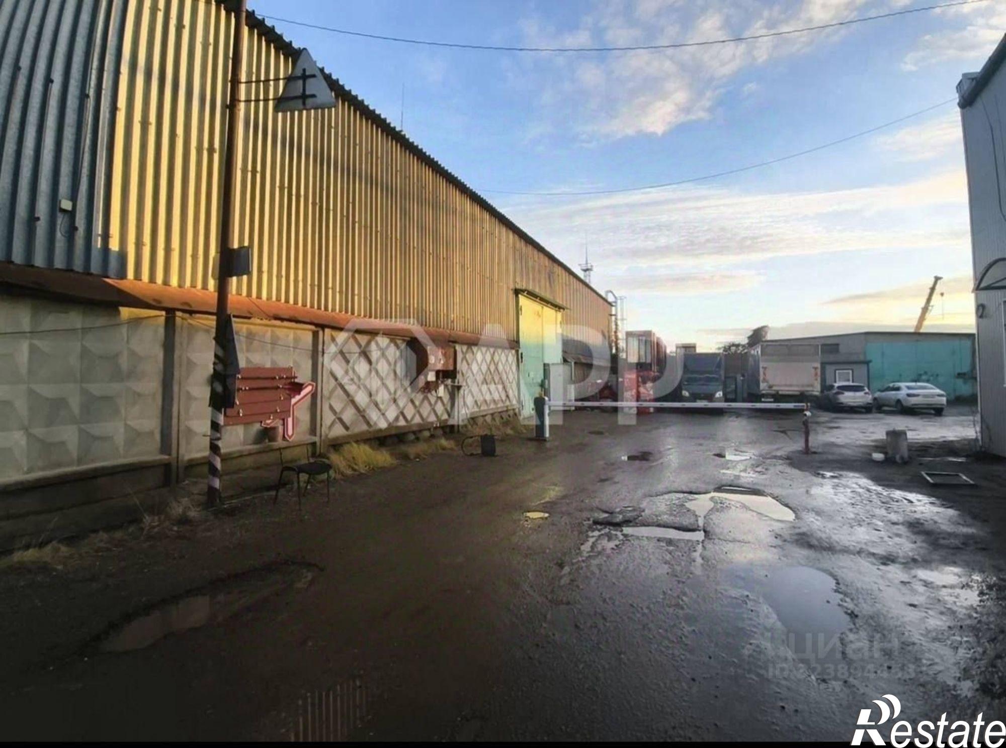 Купить помещение свободного назначения за 16 000 000 рублей на Южно-Промышленная улица, 20