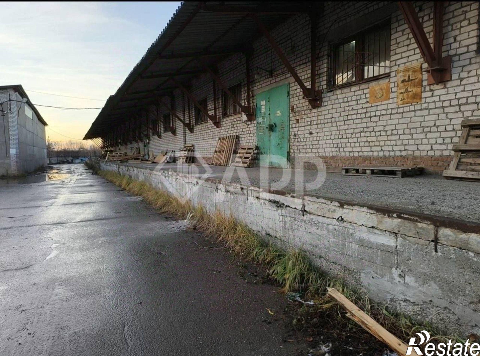 Купить помещение свободного назначения за 16 000 000 рублей на Южно-Промышленная улица, 20