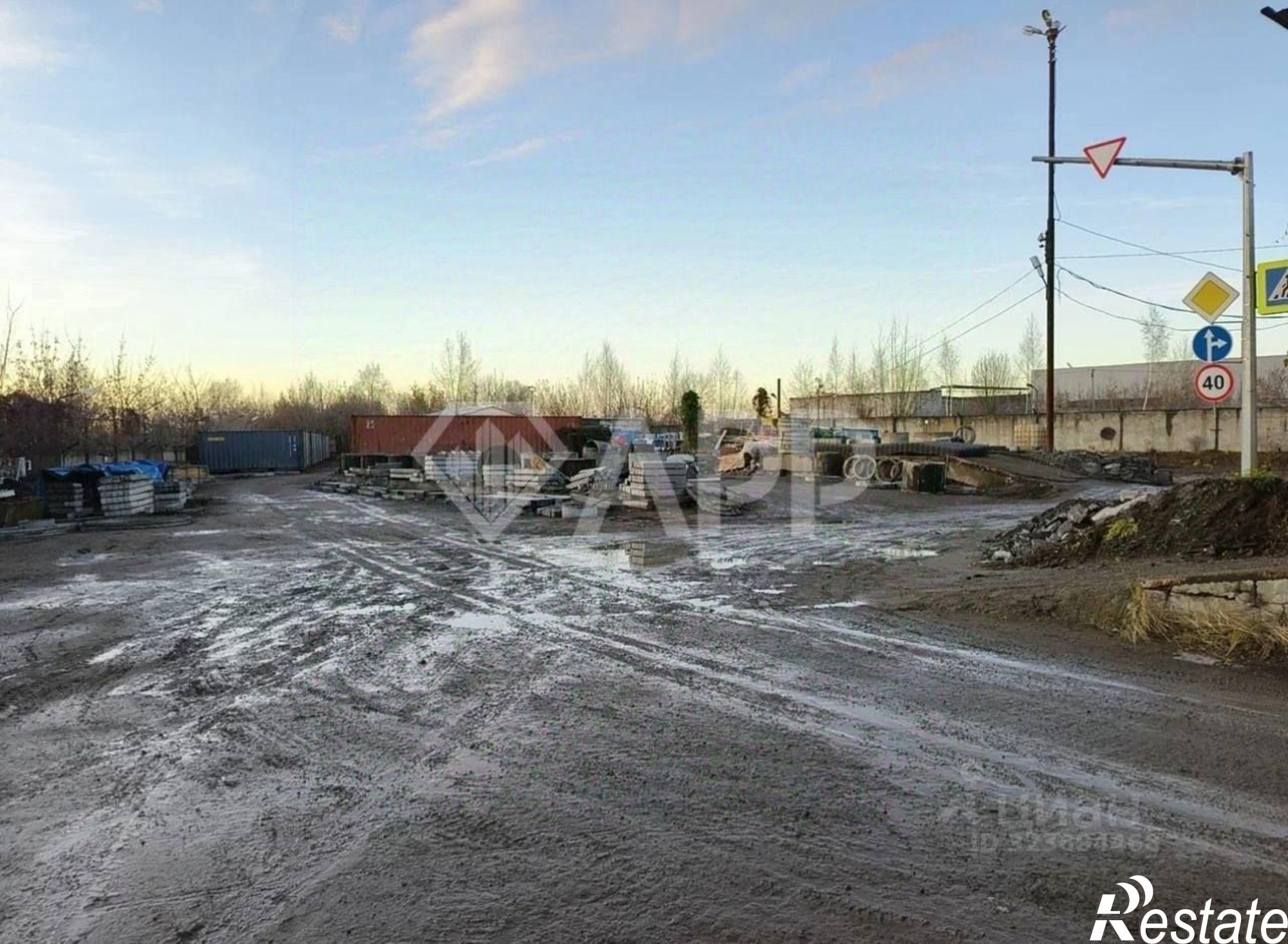 Купить помещение свободного назначения за 16 000 000 рублей на Южно-Промышленная улица, 20