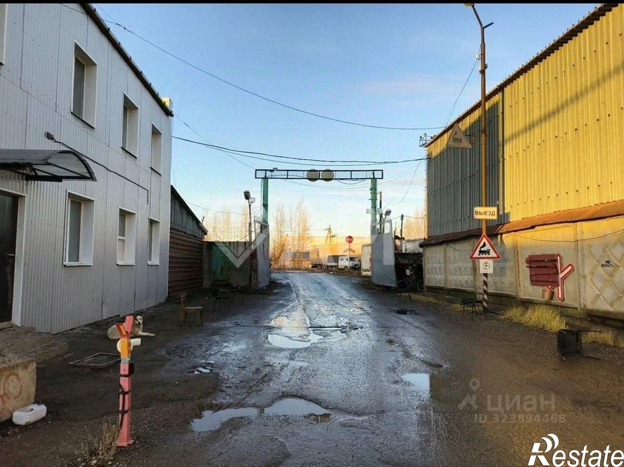 Купить помещение свободного назначения за 16 000 000 рублей на Южно-Промышленная улица, 20