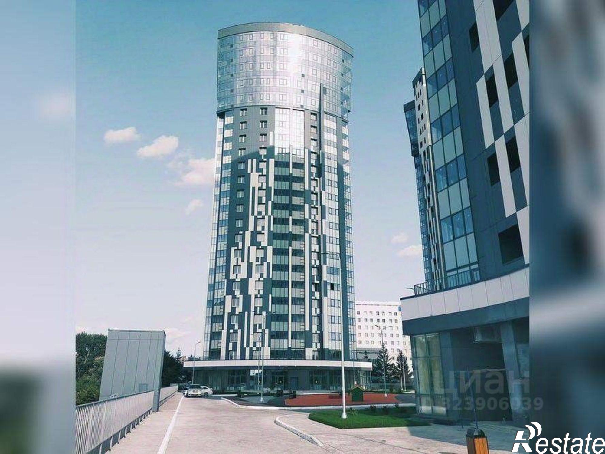 Купить квартиру за 12 812 800 рублей на Танковая улица, 2