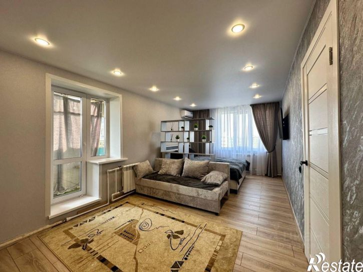 1-комн квартира улица Рихарда Зорге, 95,  д. 95