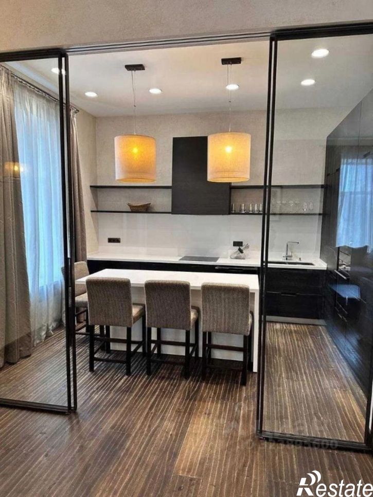 3-комн квартира улица Баумана, 36,  д. 36