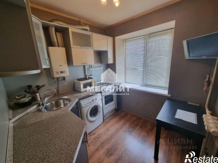 1-комн квартира ул Декабристов, 103,  д. 103