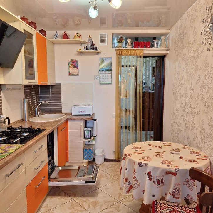 3-комн квартира Проспект Ямашева улица, д. 82