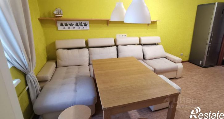 2-комн квартира пр-кт Победы, 230,  д. 230