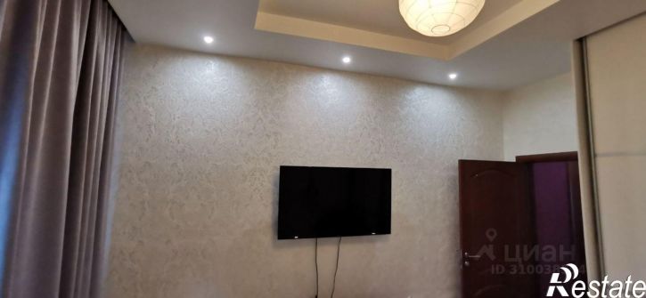 2-комн квартира пр-кт Победы, 230,  д. 230