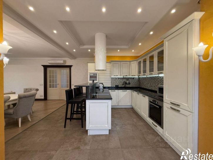 3-комн квартира проспект Альберта Камалеева, 26/12,  д. 26/12