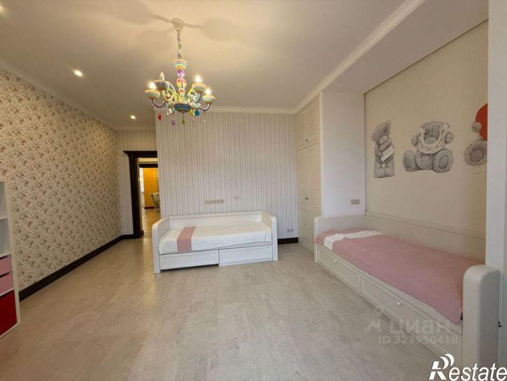 3-комн квартира проспект Альберта Камалеева, 26/12,  д. 26/12