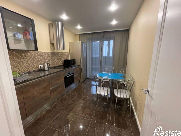 2-комн квартира ул Азата Аббасова, 8,  д. 8