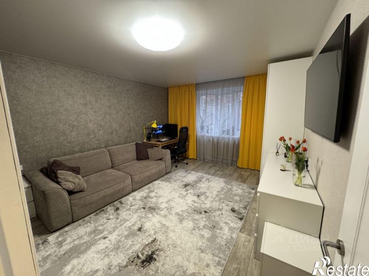 1-комн квартира улица Академика Парина, 10,  д. 10