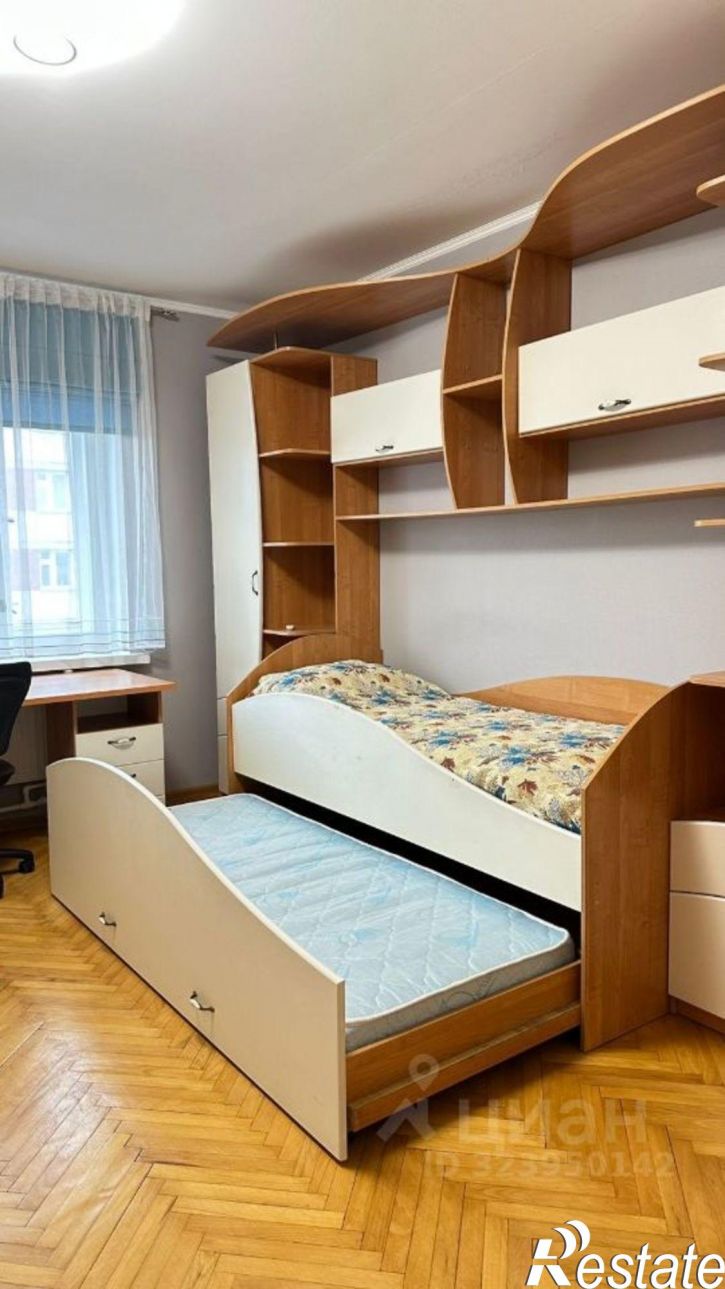 3-комн квартира ул Толбухина, 9,  д. 9