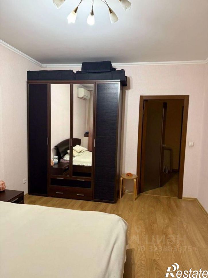 3-комн квартира ул Фатыха Амирхана, 18/41,  д. 18/41