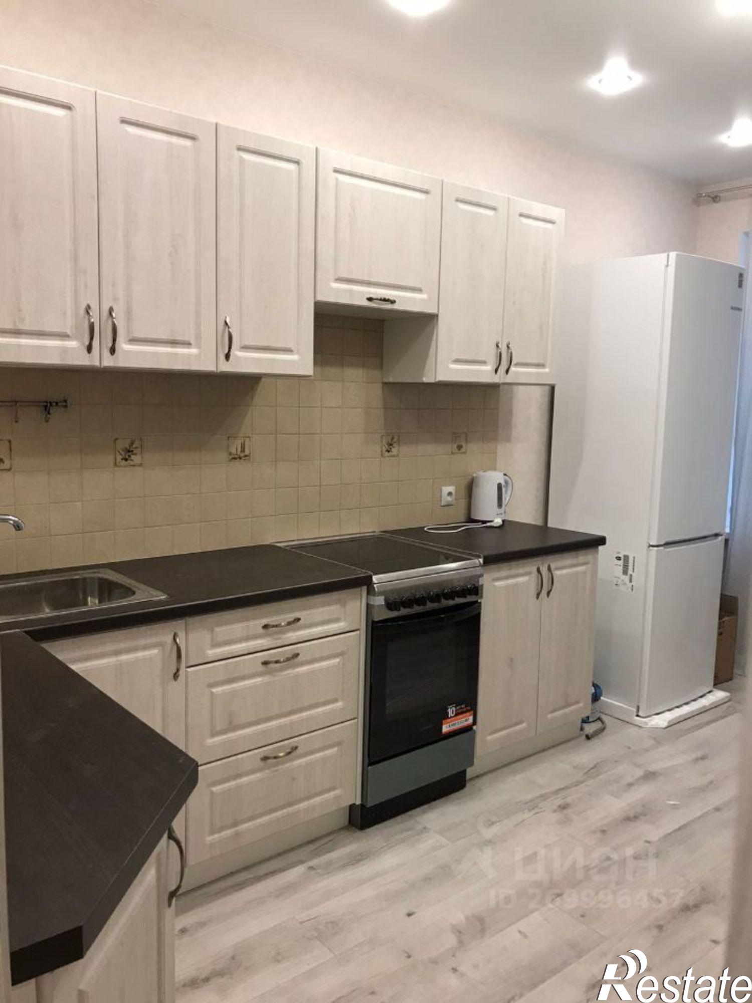 Сдать квартиру за 30 000 рублей на ул Азата Аббасова, 21А