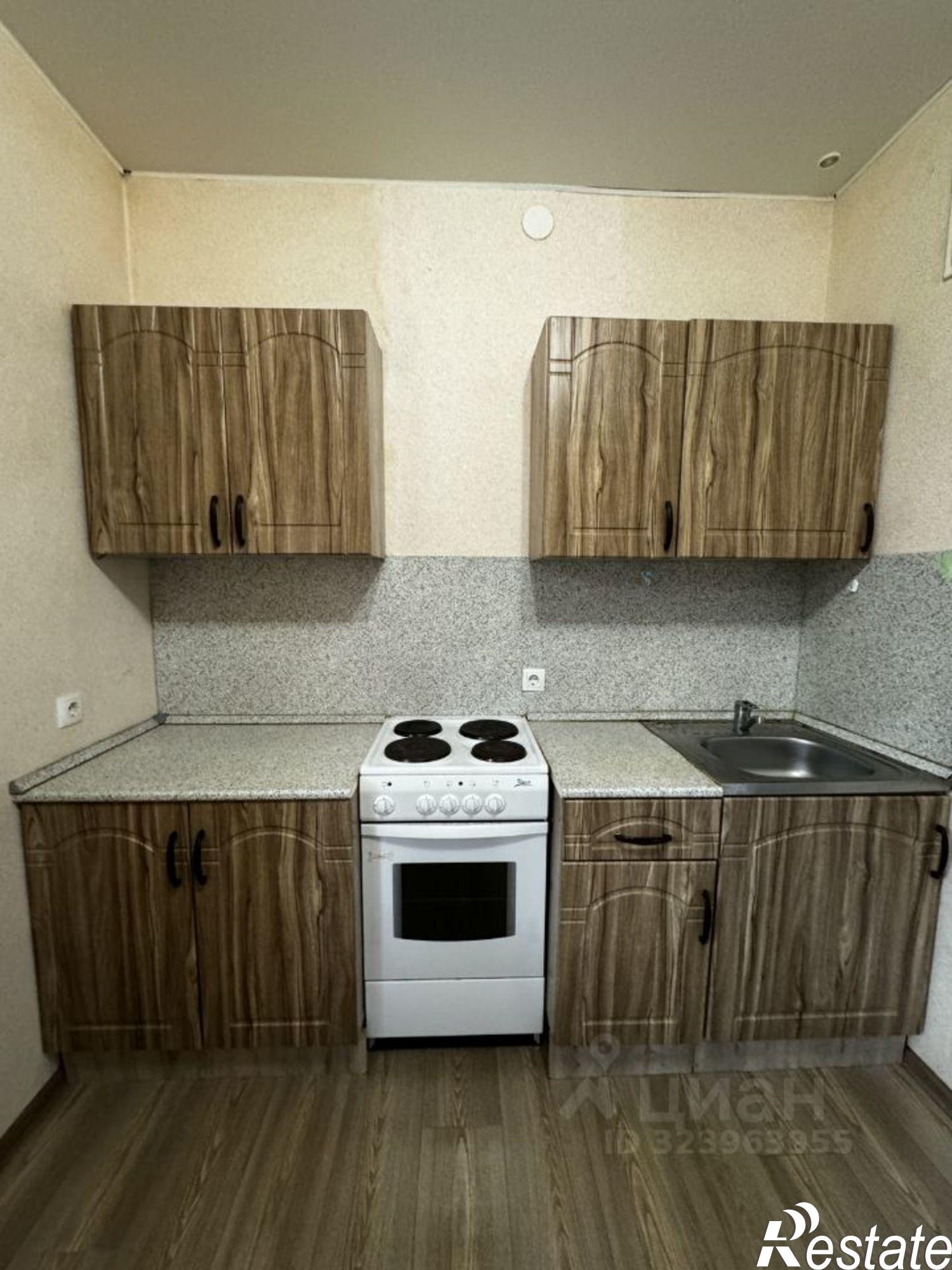 Сдать квартиру за 26 000 рублей на ул Рауиса Гареева, 102 1