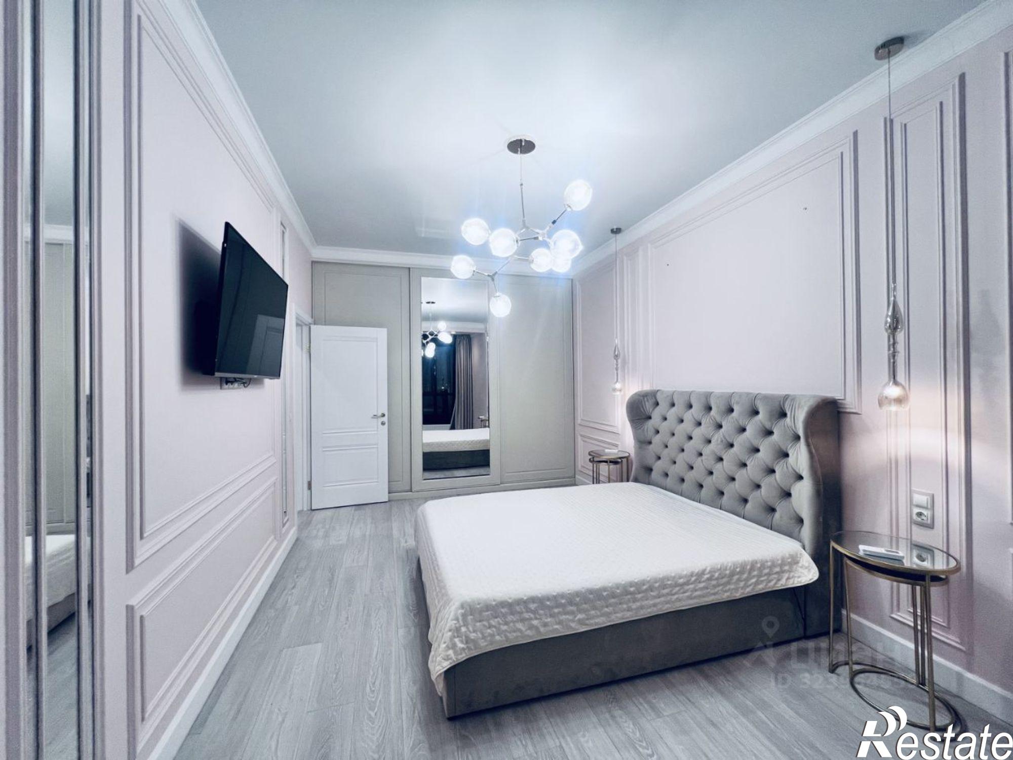 Сдать квартиру за 65 000 рублей на ул Абсалямова, 22