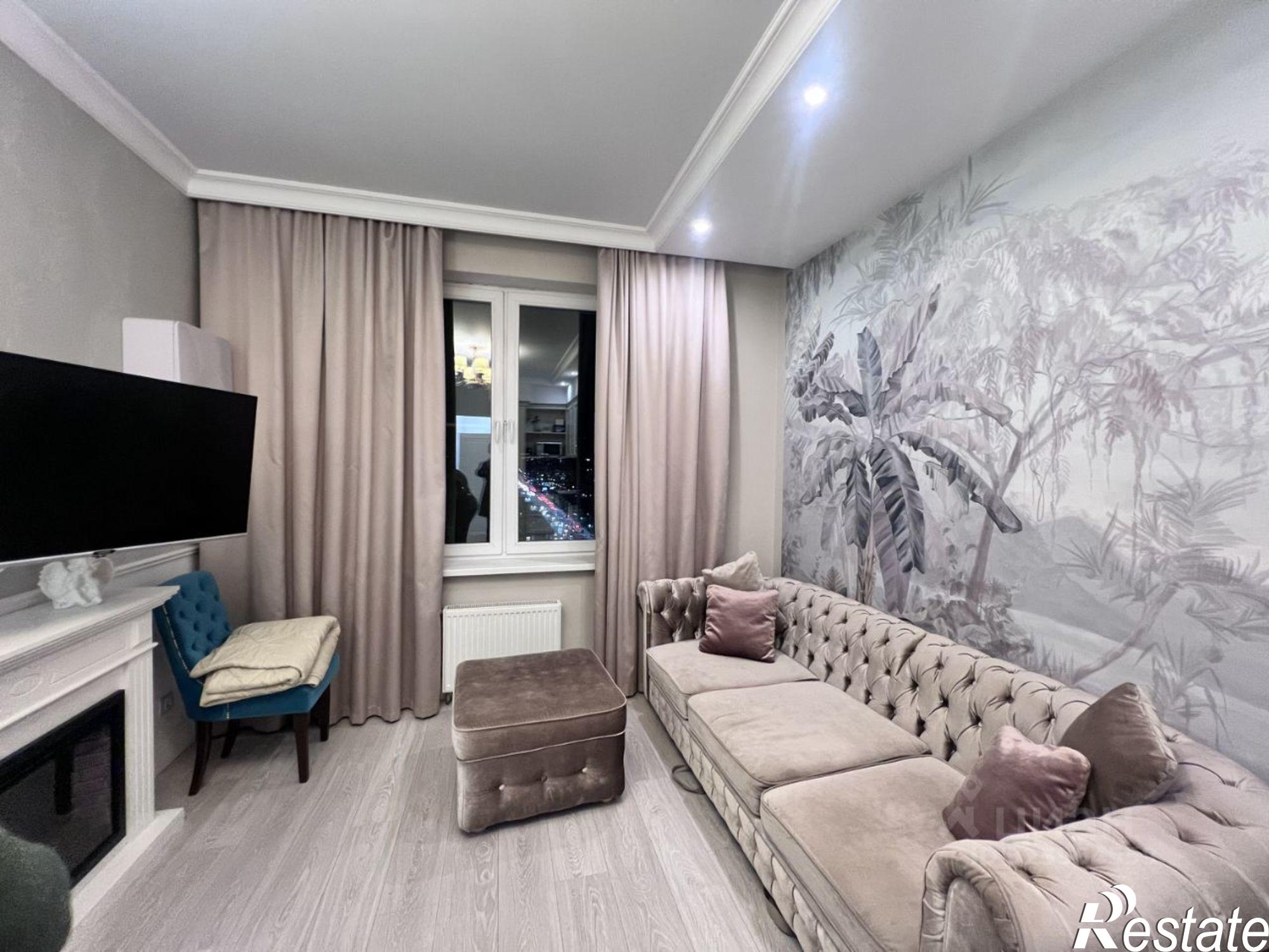 Сдать квартиру за 65 000 рублей на ул Абсалямова, 22