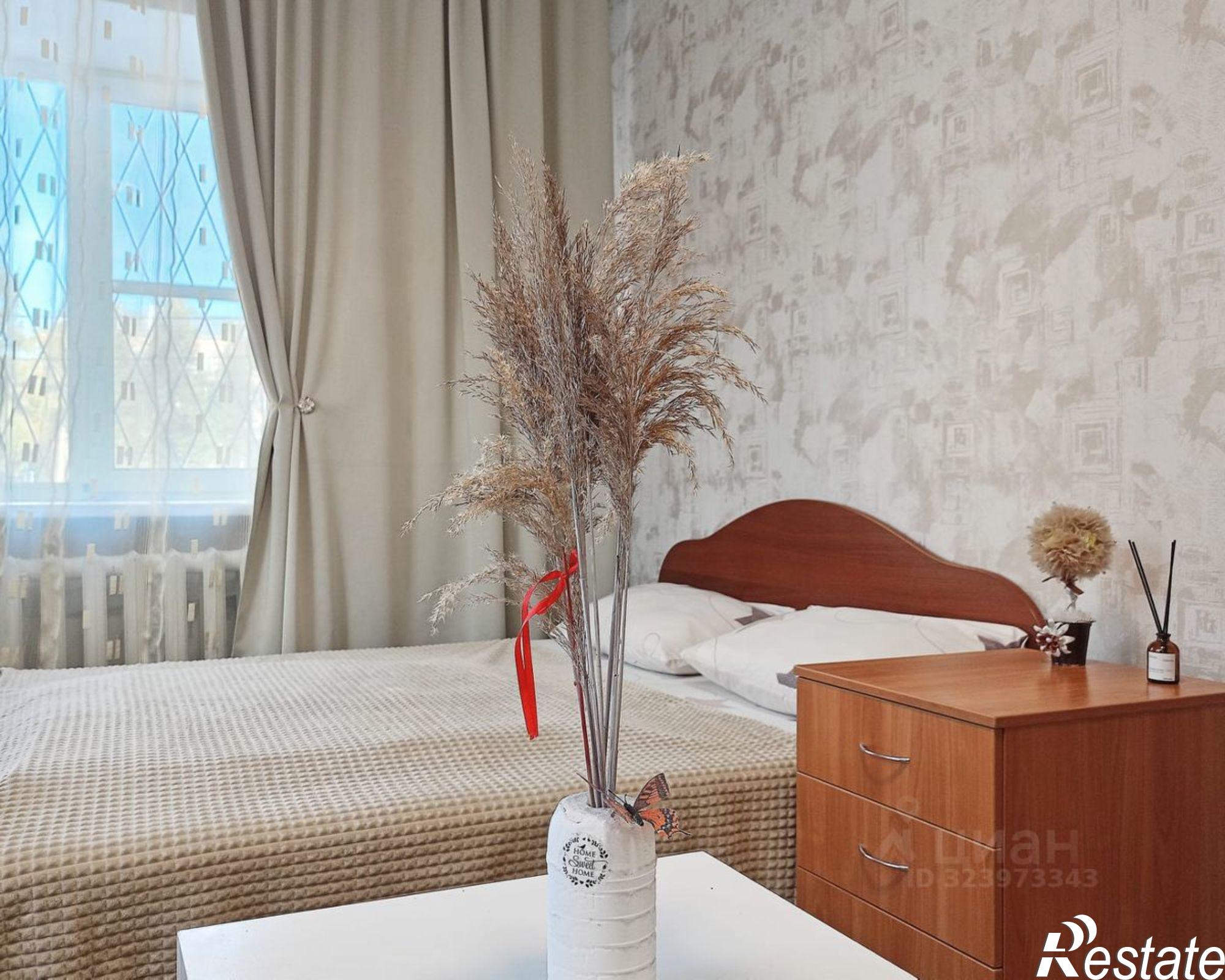 Сдать квартиру за 35 000 рублей на Октябрьская улица, 16