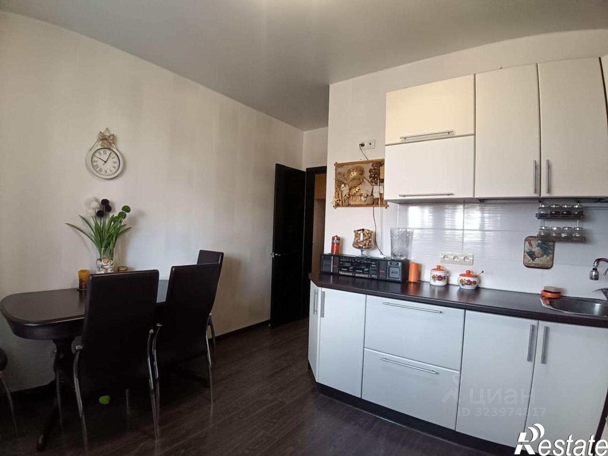 Сдать квартиру за 50 000 рублей на Ягодинская улица, 25