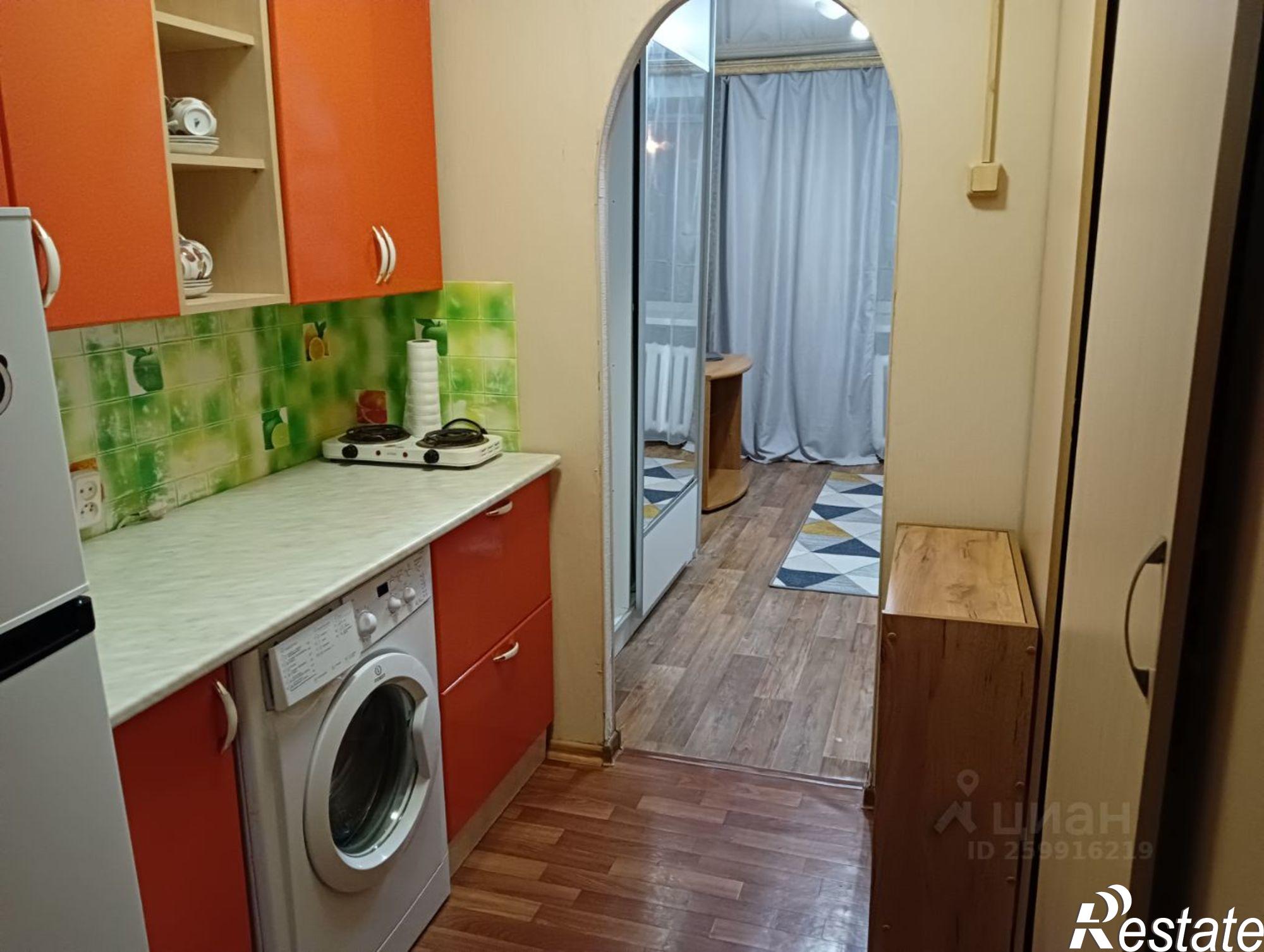 Сдать комнату за 20 000 рублей на улица Короленко, 40