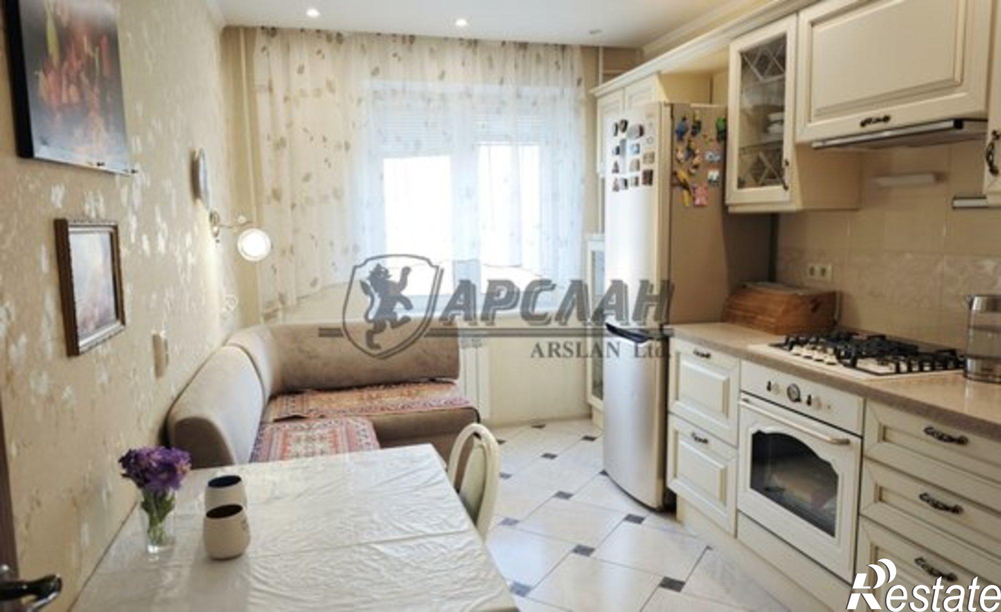 Купить квартиру за 10 800 000 рублей на улица Академика Сахарова, 6