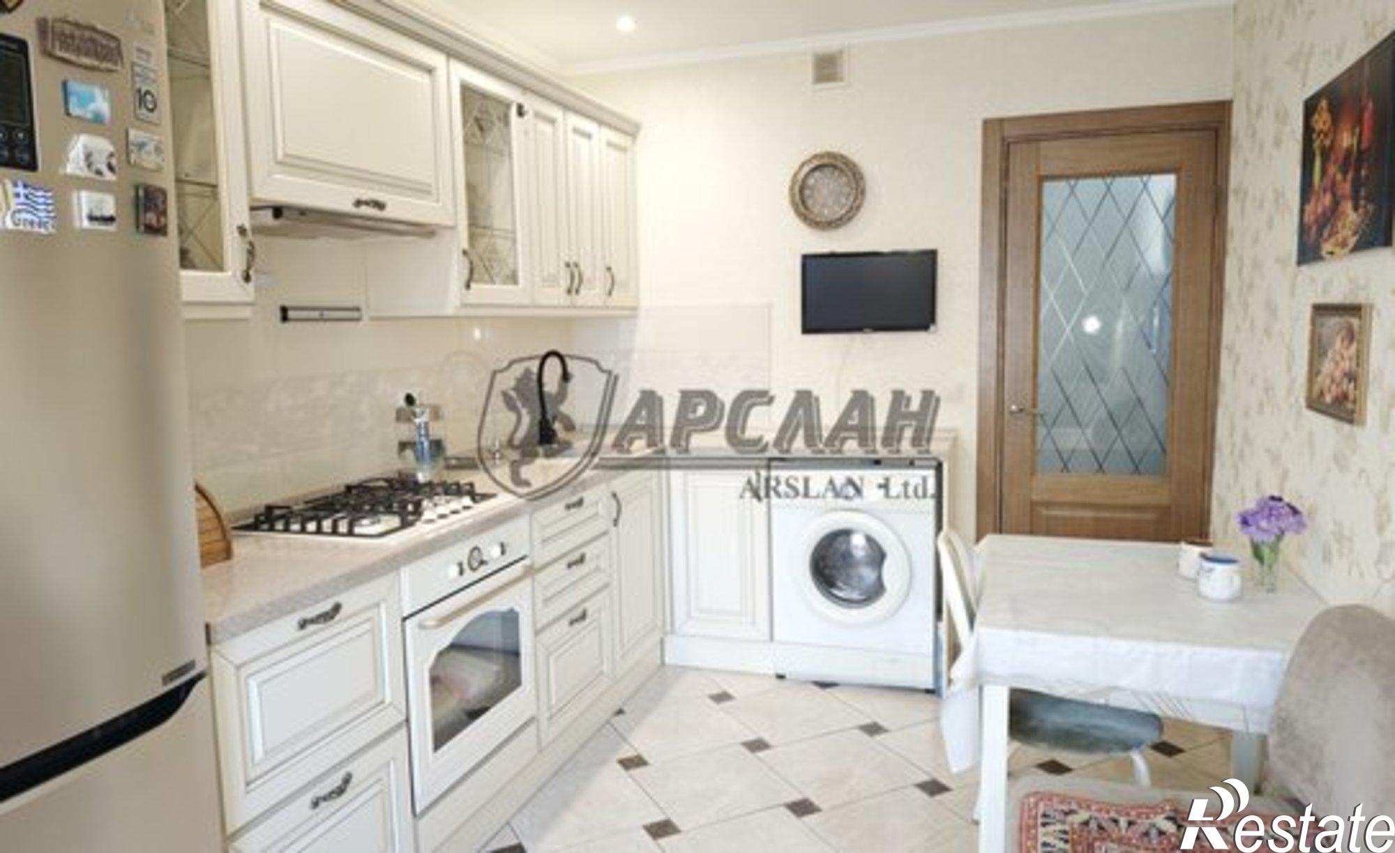 Купить квартиру за 10 800 000 рублей на улица Академика Сахарова, 6