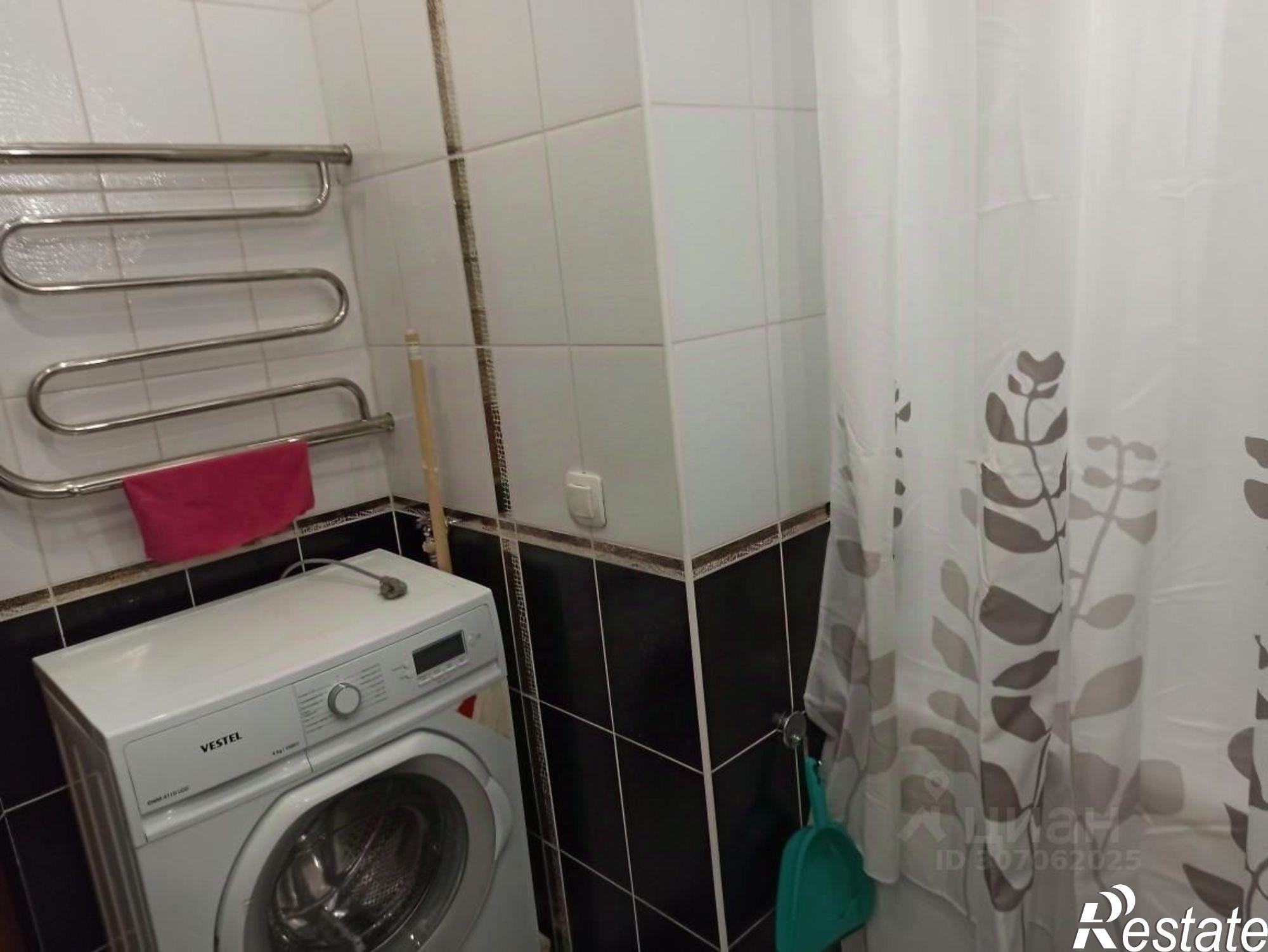 Сдать квартиру за 40 000 рублей на ул Латышских Стрелков, 8А