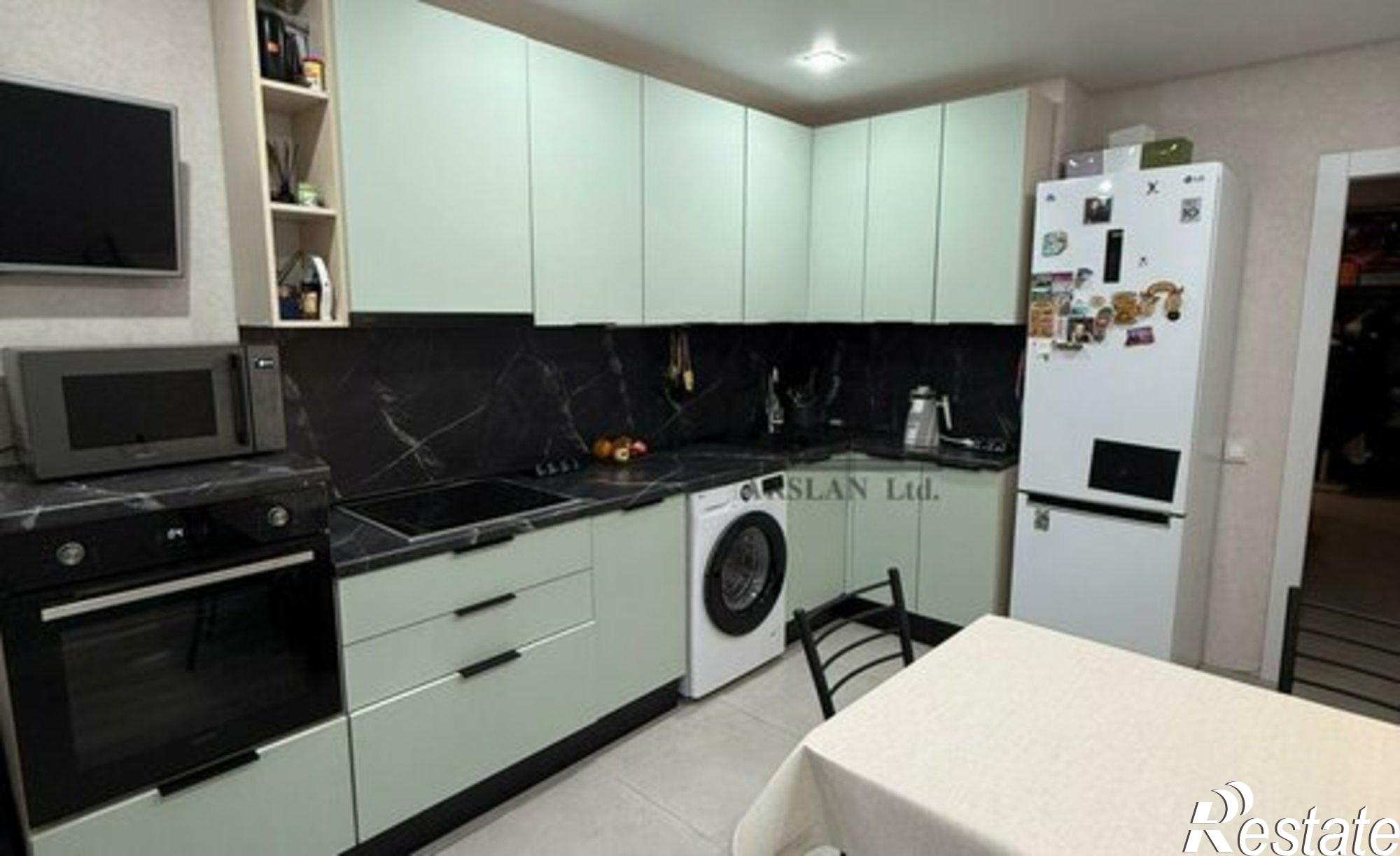 Купить квартиру за 10 900 000 рублей на ул Минская, 59