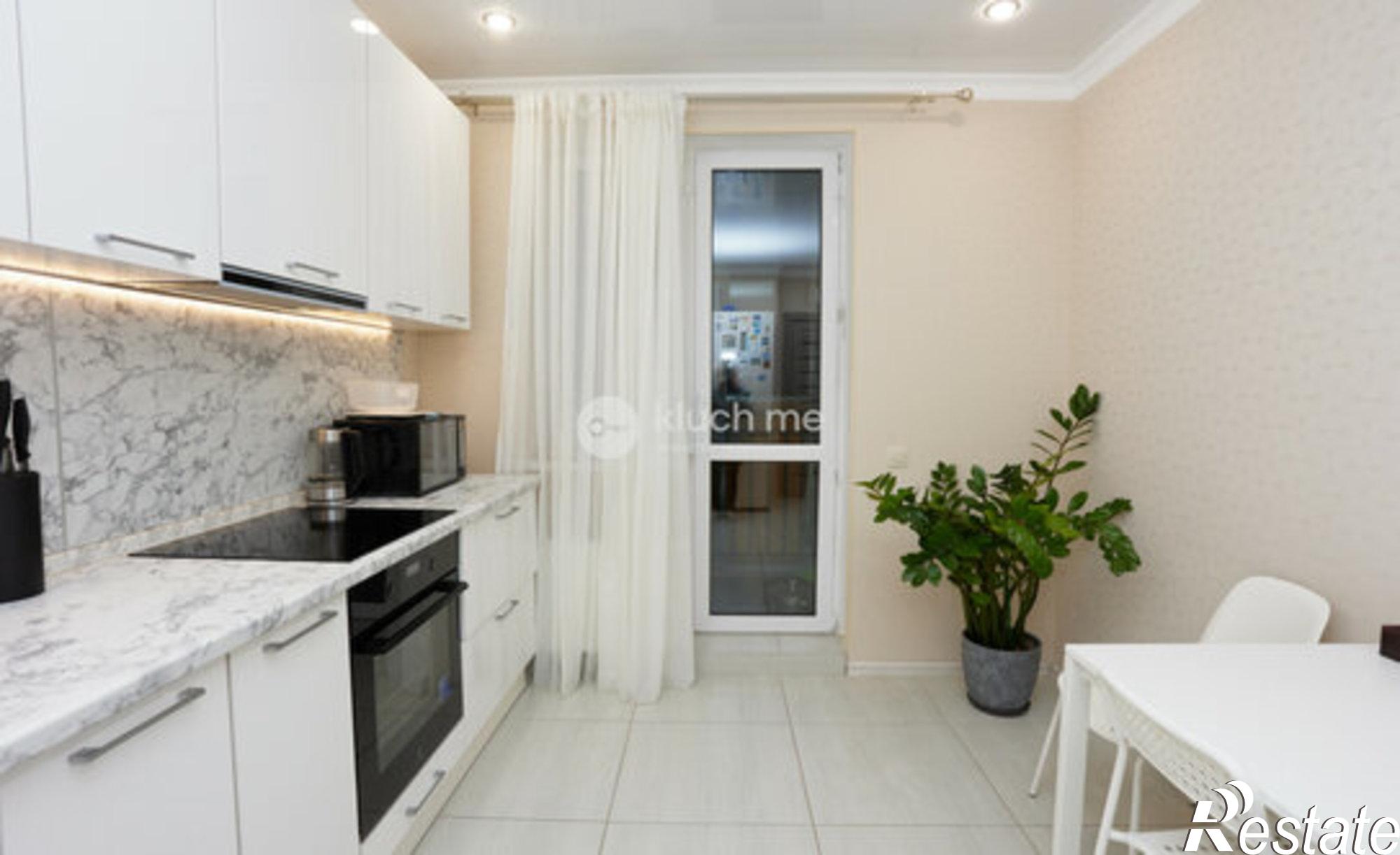 Купить квартиру за 10 200 000 рублей на пр-кт Альберта Камалеева, 30