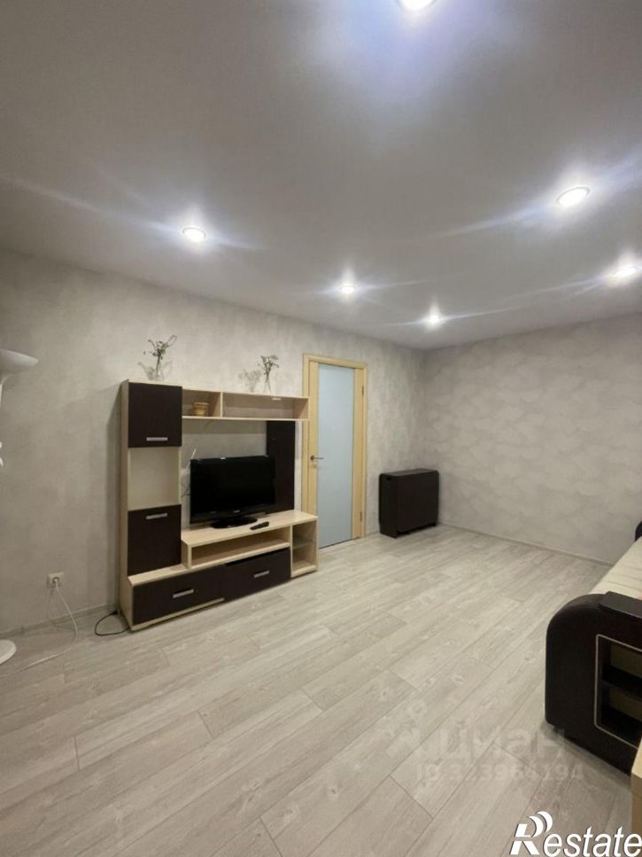 2-комн квартира улица Восстания, 57,  д. 57