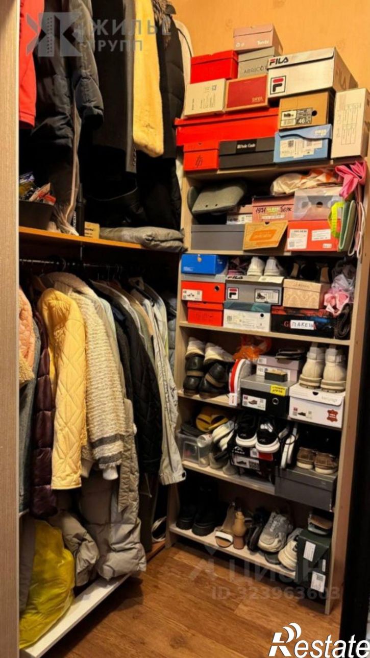 2-комн квартира Оренбургский тракт, 24В,  д. 24В