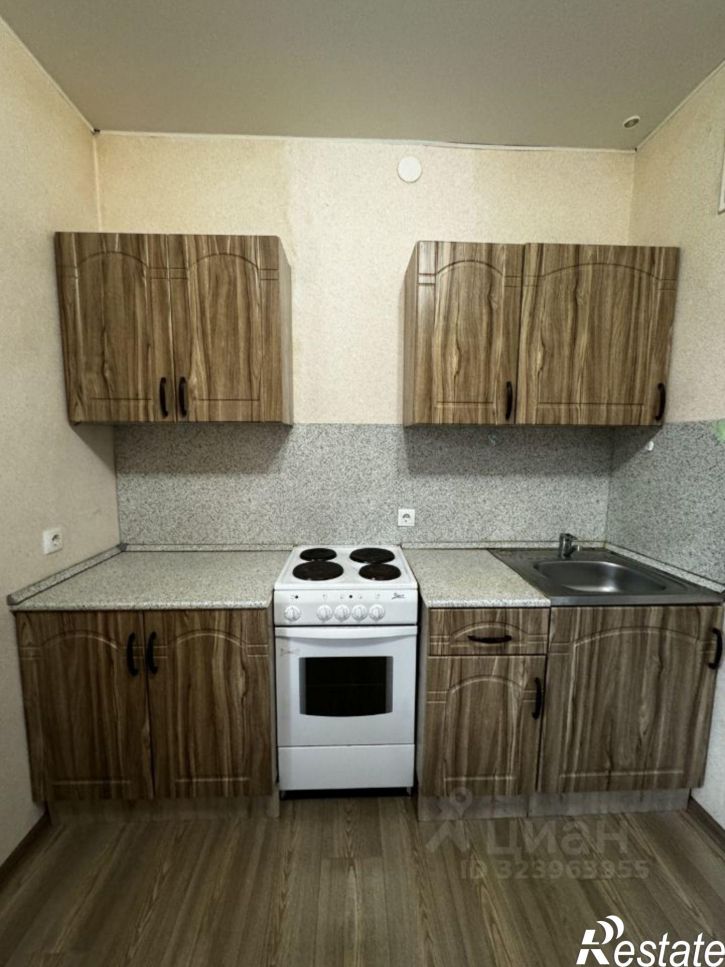 1-комн квартира ул Рауиса Гареева, 102 1,  д. 102 1,  к. 1