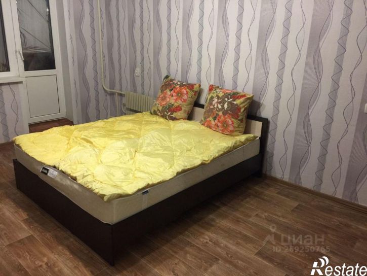 1-комн квартира улица Закиева, 37,  д. 37