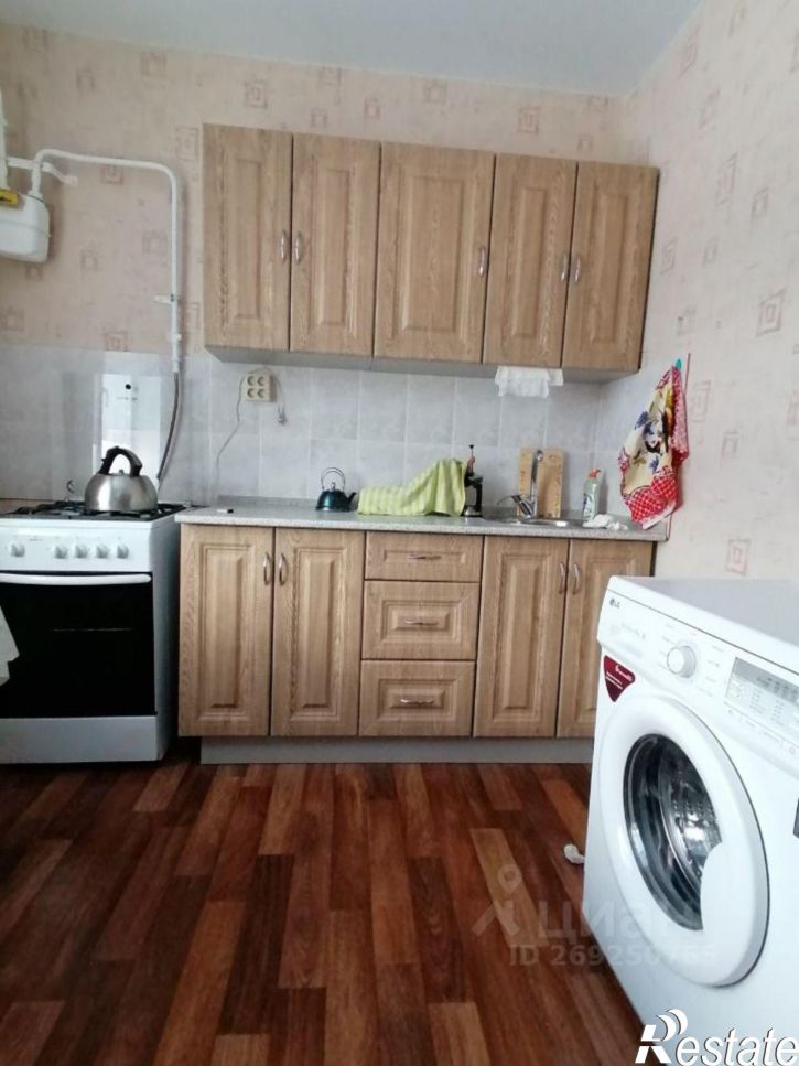 1-комн квартира улица Закиева, 37,  д. 37